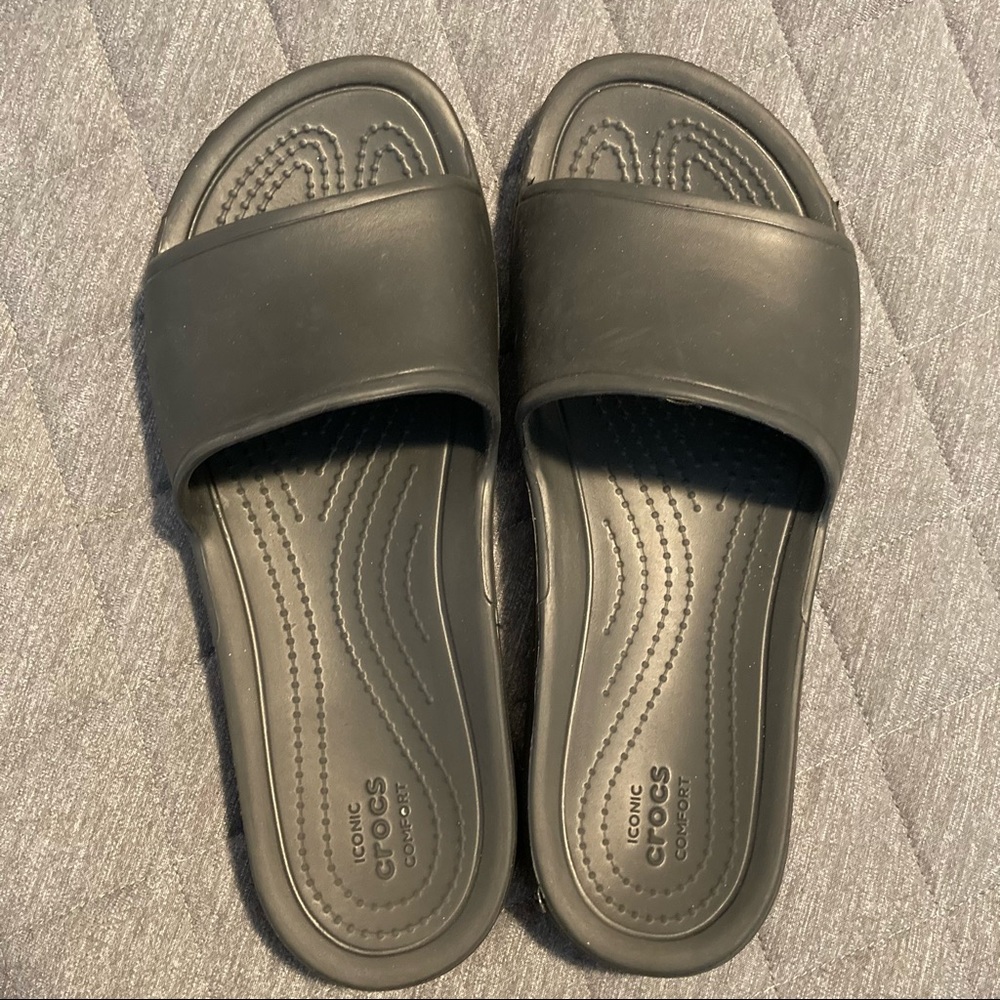 Crocs Slides Womens Size 8 Black